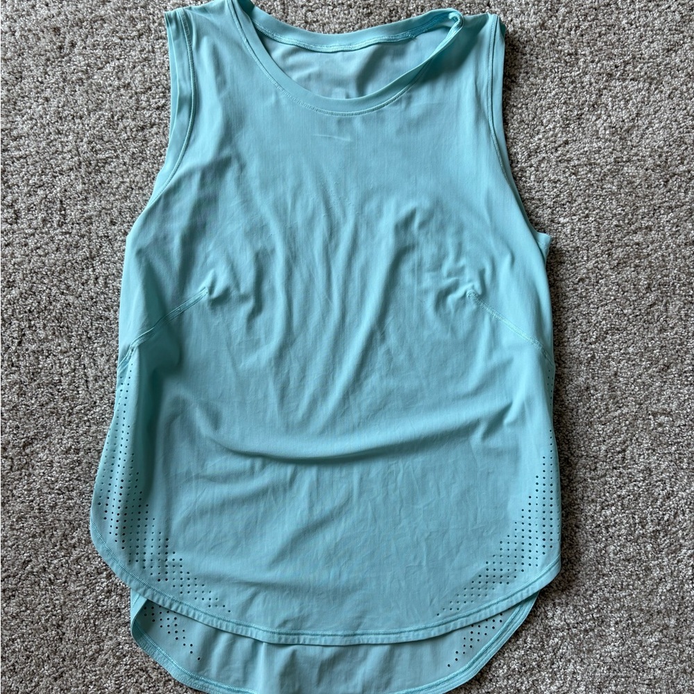 Lululemon Athletica Blue Sleeveless Tank Top with Technical Fabric